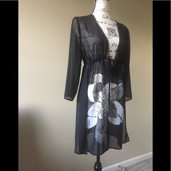 Bar III Other - NEVER WORN BAR 111 COVER UP